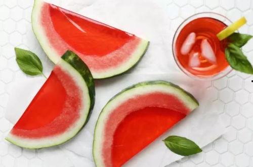 晨色酒吧吃瓜,吃瓜群众的热闹现场